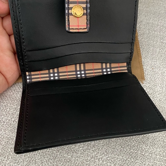 Burberry wallet - Picture 4 of 6